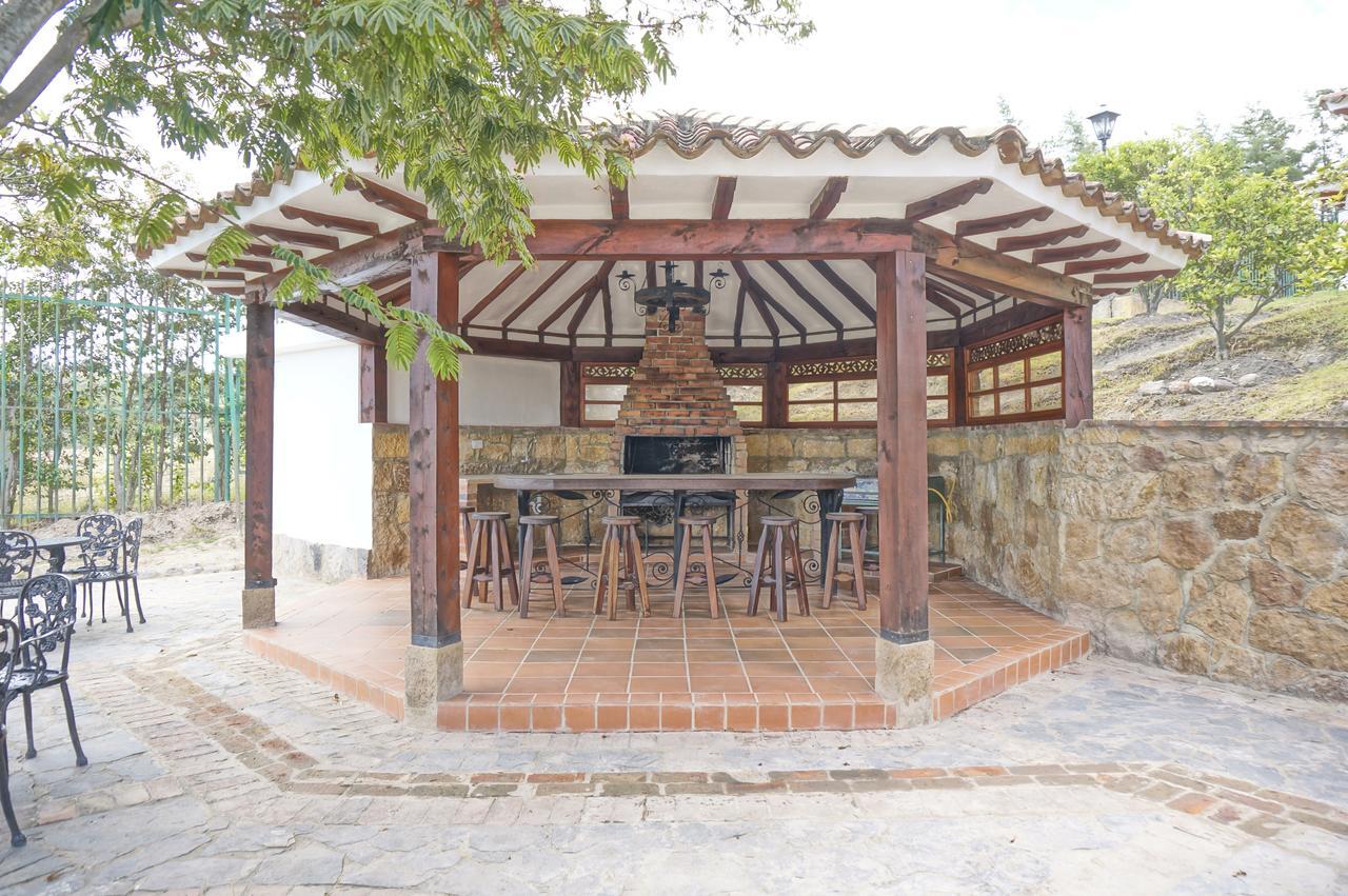 Club Campestre el Bosque de La Villa Villa de Leyva Exterior foto